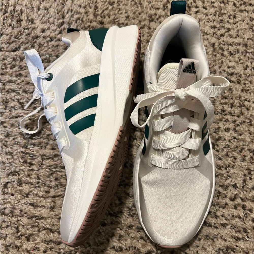 Adidas Edge Lux 6 women’s sneakers